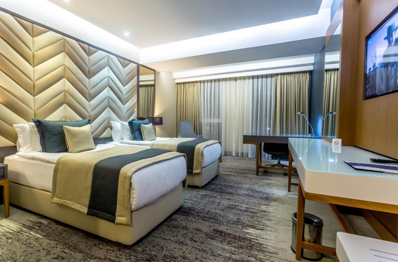 Willmont Hotel Balikesir Exterior photo